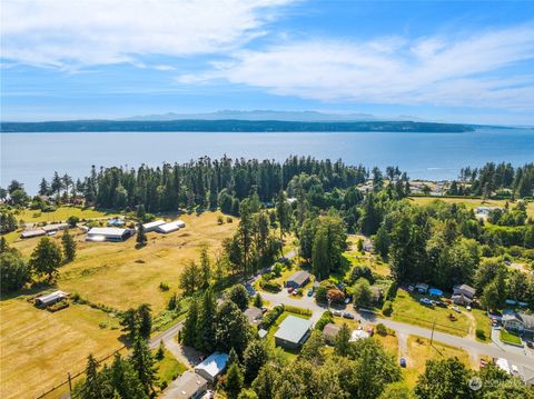 A home in Camano Island