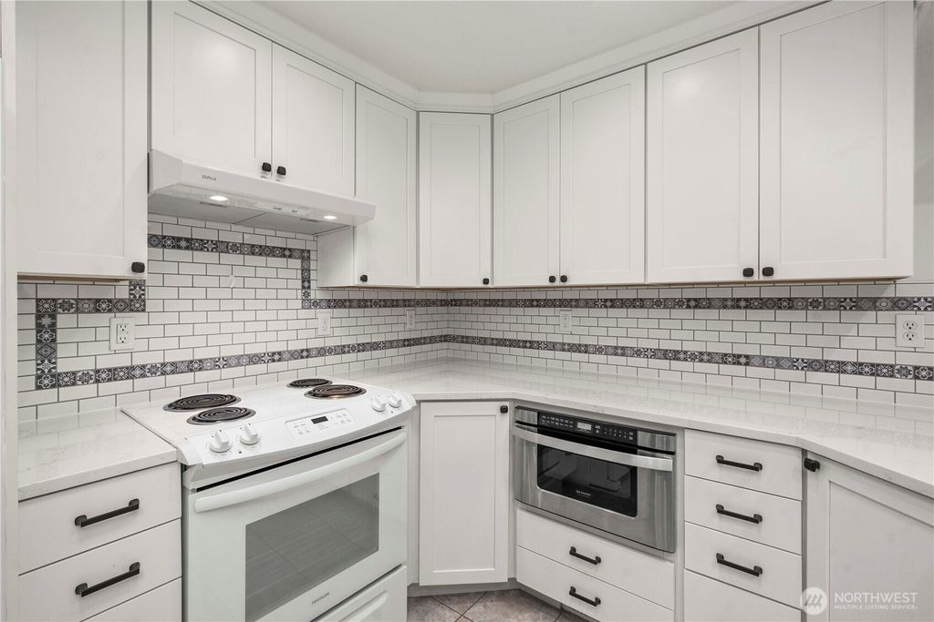 Photo of 6020 N Highlands Parkway #48, Tacoma, WA 98406 (MLS # 2438027)