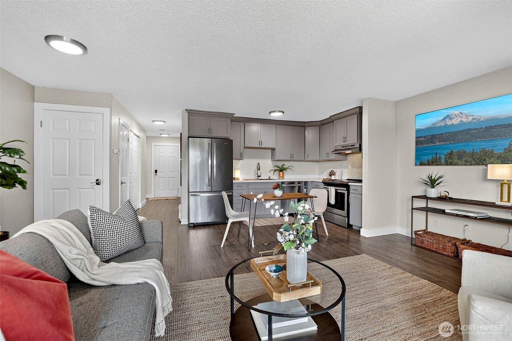 Photo of 25004 Lake Fenwick Road S #33, Kent, WA 98032 (MLS # 2561142)
