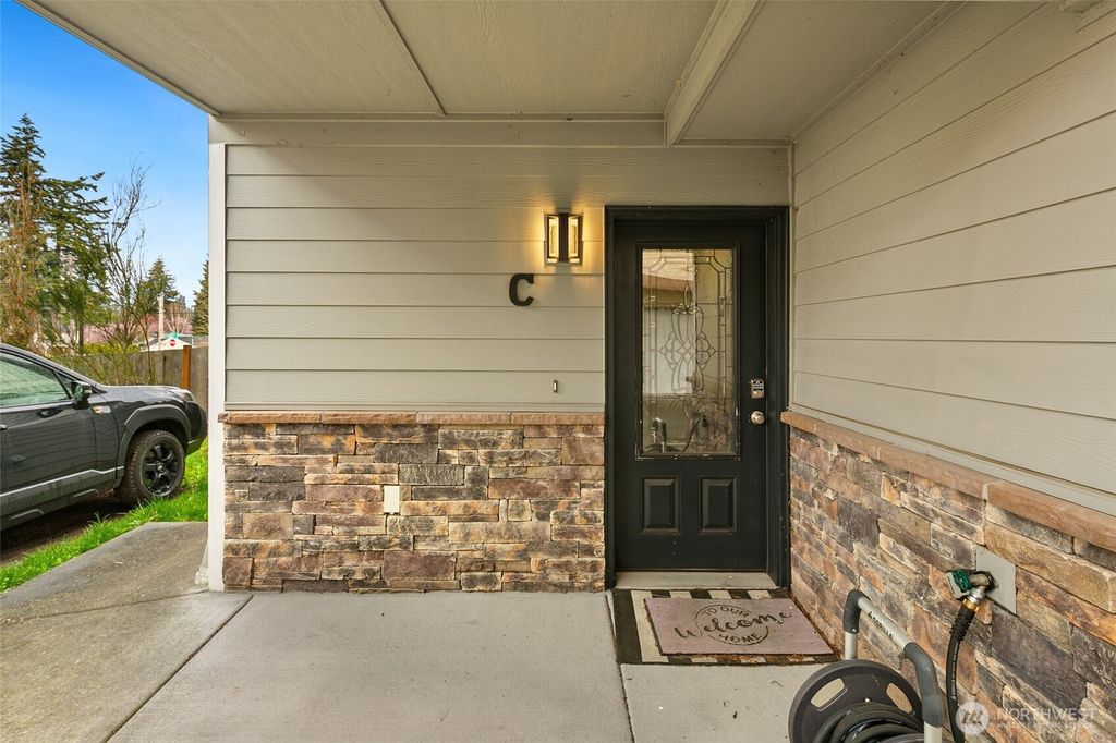 Photo of 7109 Rainier Drive #C, Everett, WA 98203 (MLS # 2351505)