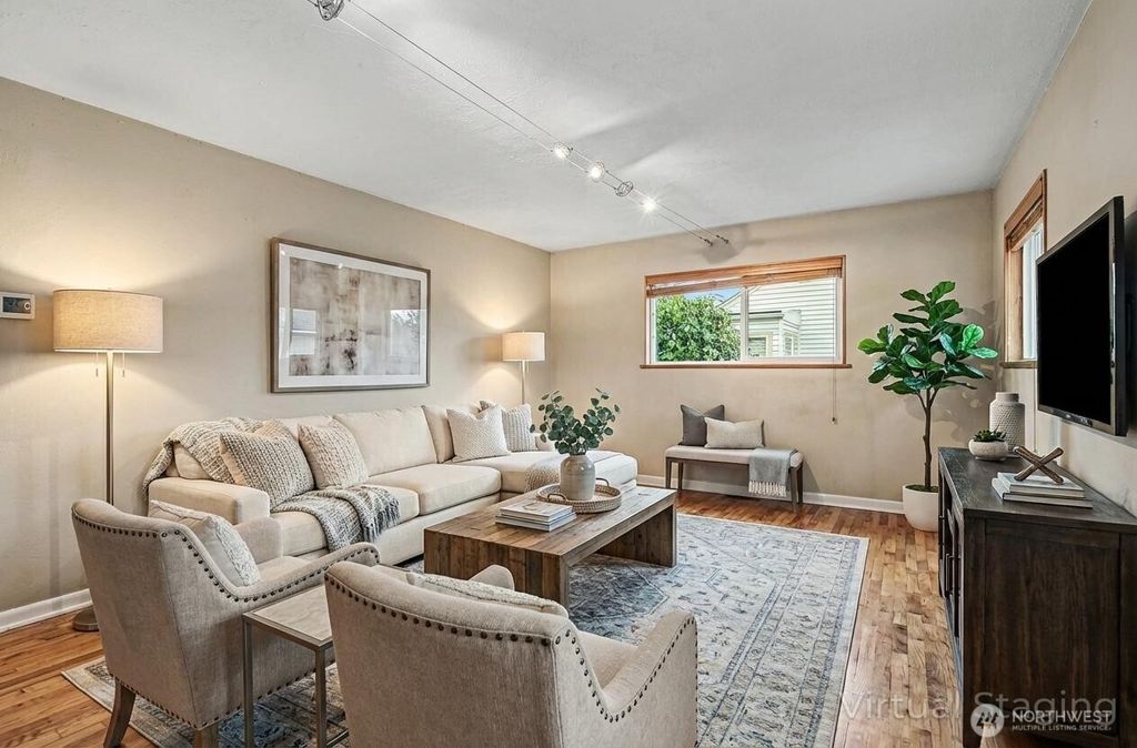 Photo of 4814 S Fife St, Tacoma, WA 98409 (MLS # 2476475)