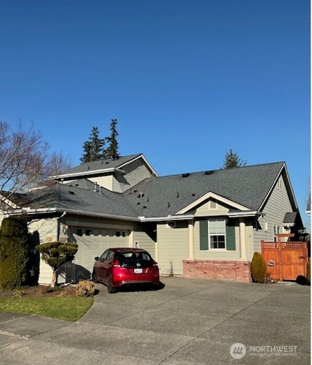 Photo of 23846 NE 124th Terrace, Redmond, WA 98052 (MLS # 2333072)
