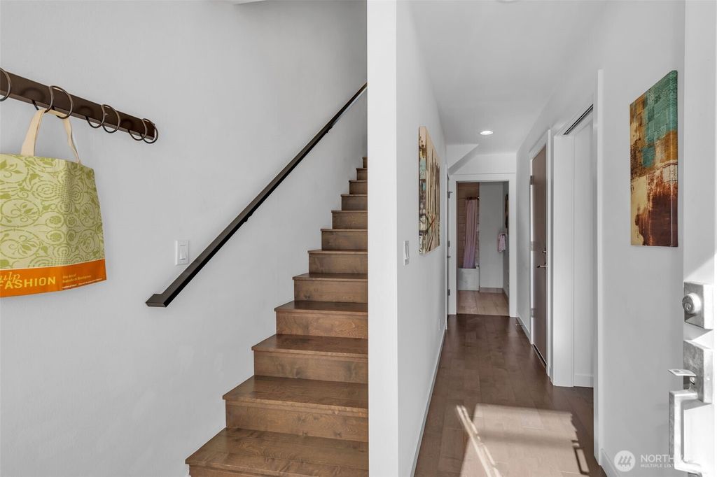 Photo of 612 N 45th Street #B, Seattle, WA 98103 (MLS # 2335777)