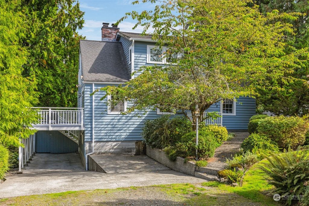 Photo of 5608 29th Avenue SW, Seattle, WA 98126 (MLS # 2293589)