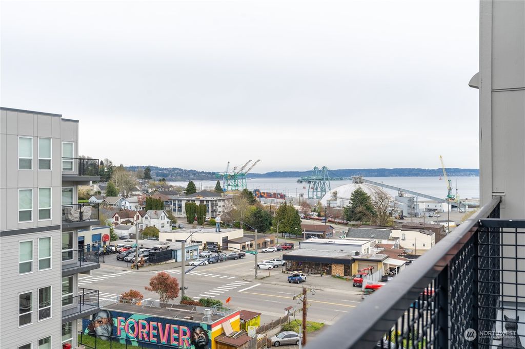Photo of 2818 Grand Avenue #B605, Everett, WA 98201 (MLS # 2058233)