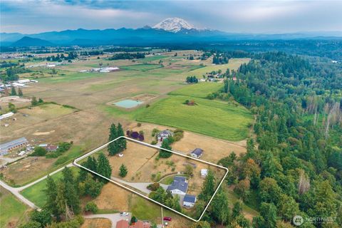 18121 SE 426th Enumclaw WA 98022