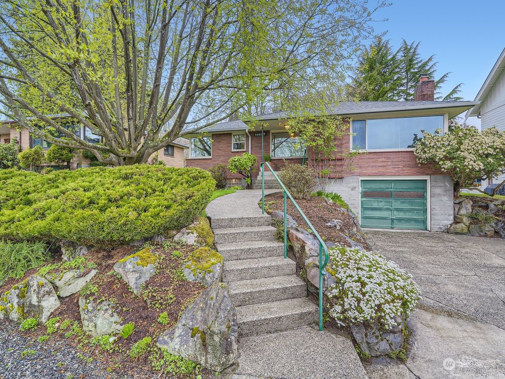 Photo of 10527 12th Avenue NW, Seattle, WA 98177 (MLS # 2054978)