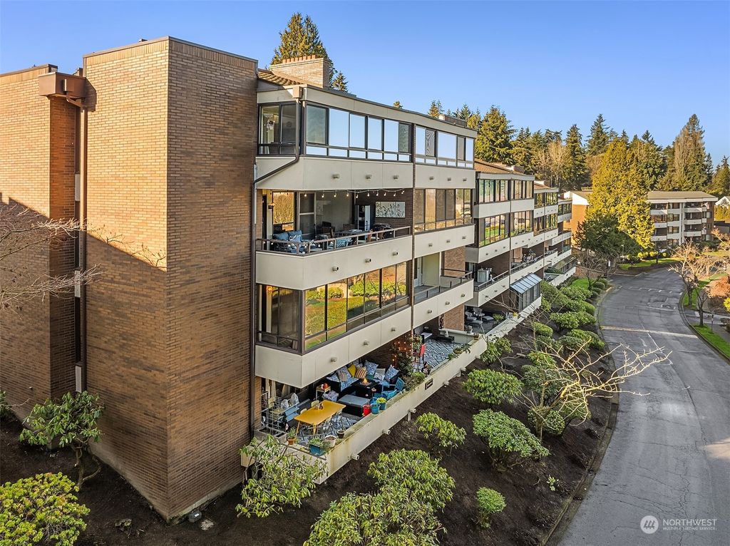 Photo of 10919 Glen Acres Drive #B, Seattle, WA 98168 (MLS # 2328516)