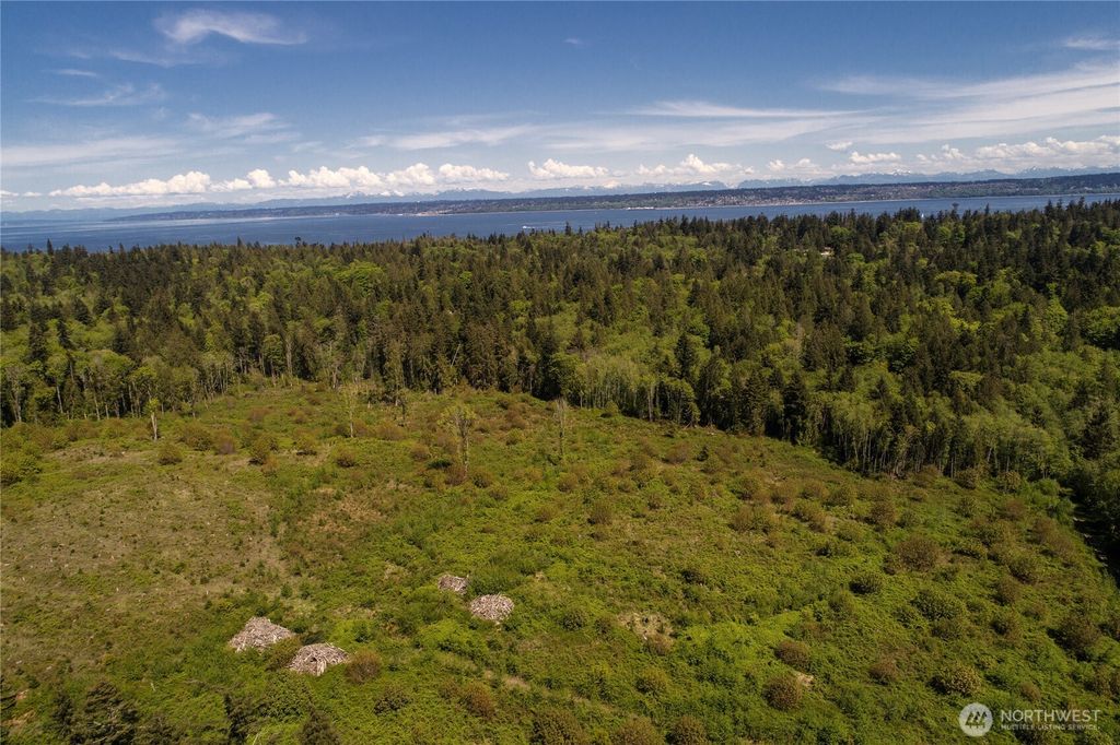 Photo of 0 00, Kingston, WA 98364 (MLS # 2524428)
