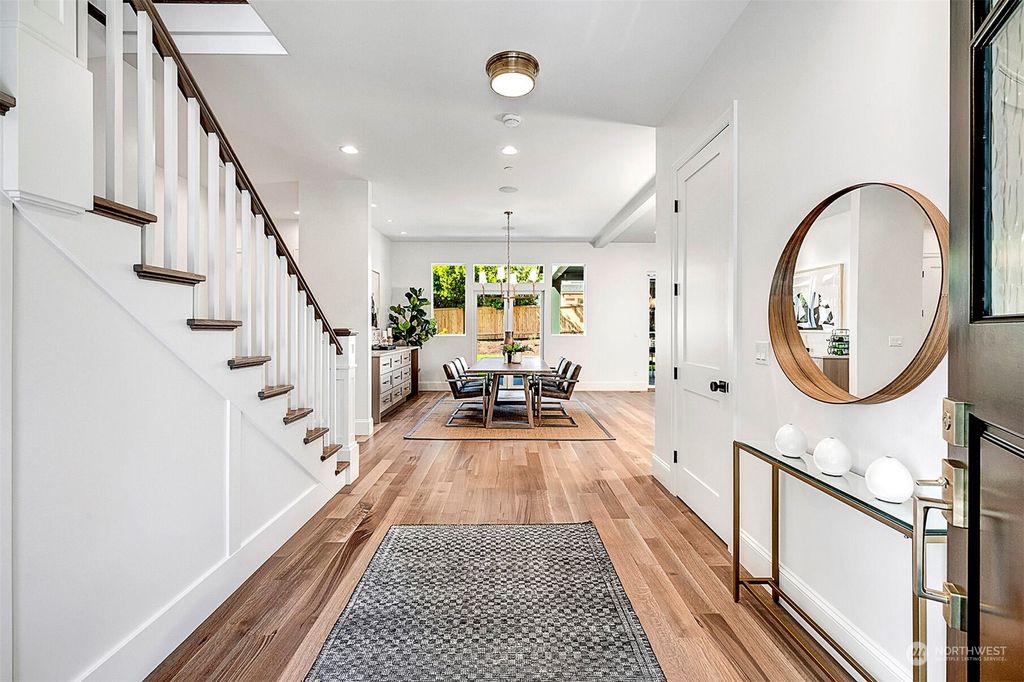 Photo of 9026 SE 61st Street, Mercer Island, WA 98040 (MLS # 2042306)