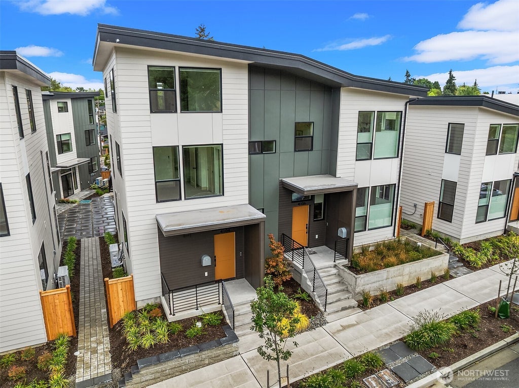 Photo of 4106 30th Avenue S, Seattle, WA 98108 (MLS # 2575031)