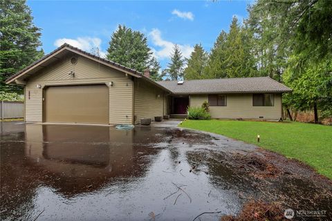 Photo of 19216 SE 278th St St, Kent, WA 98042 (MLS # 2492148)
