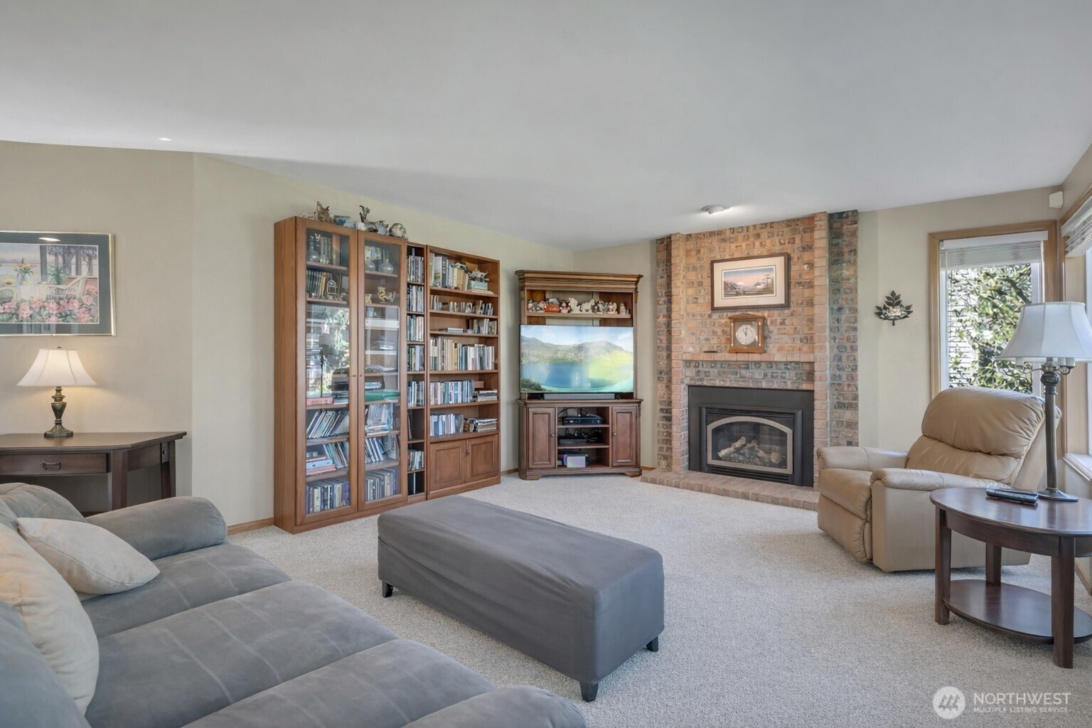 Woodinville, Washington, 98072, United States, 4 Bedrooms Bedrooms, ,3 BathroomsBathrooms,Residential,Active,2035141