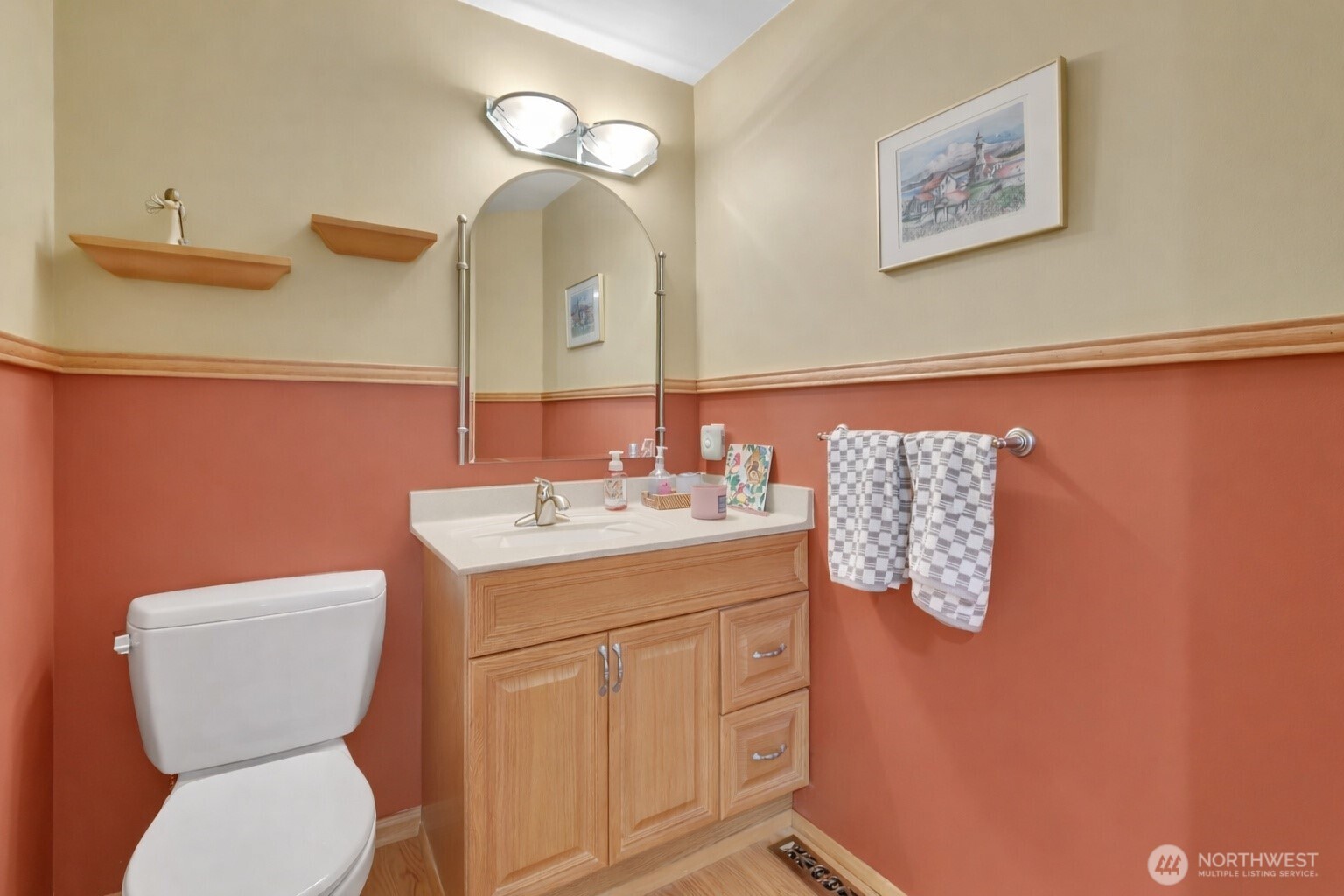 Woodinville, Washington, 98072, United States, 4 Bedrooms Bedrooms, ,3 BathroomsBathrooms,Residential,Active,2035141