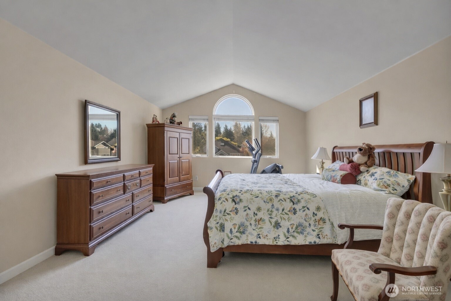 Woodinville, Washington, 98072, United States, 4 Bedrooms Bedrooms, ,3 BathroomsBathrooms,Residential,Active,2035141