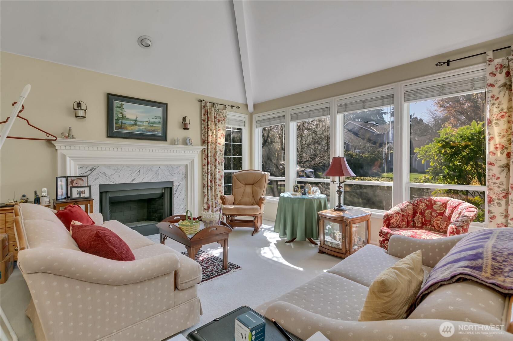 Woodinville, Washington, 98072, United States, 4 Bedrooms Bedrooms, ,3 BathroomsBathrooms,Residential,Active,2035141