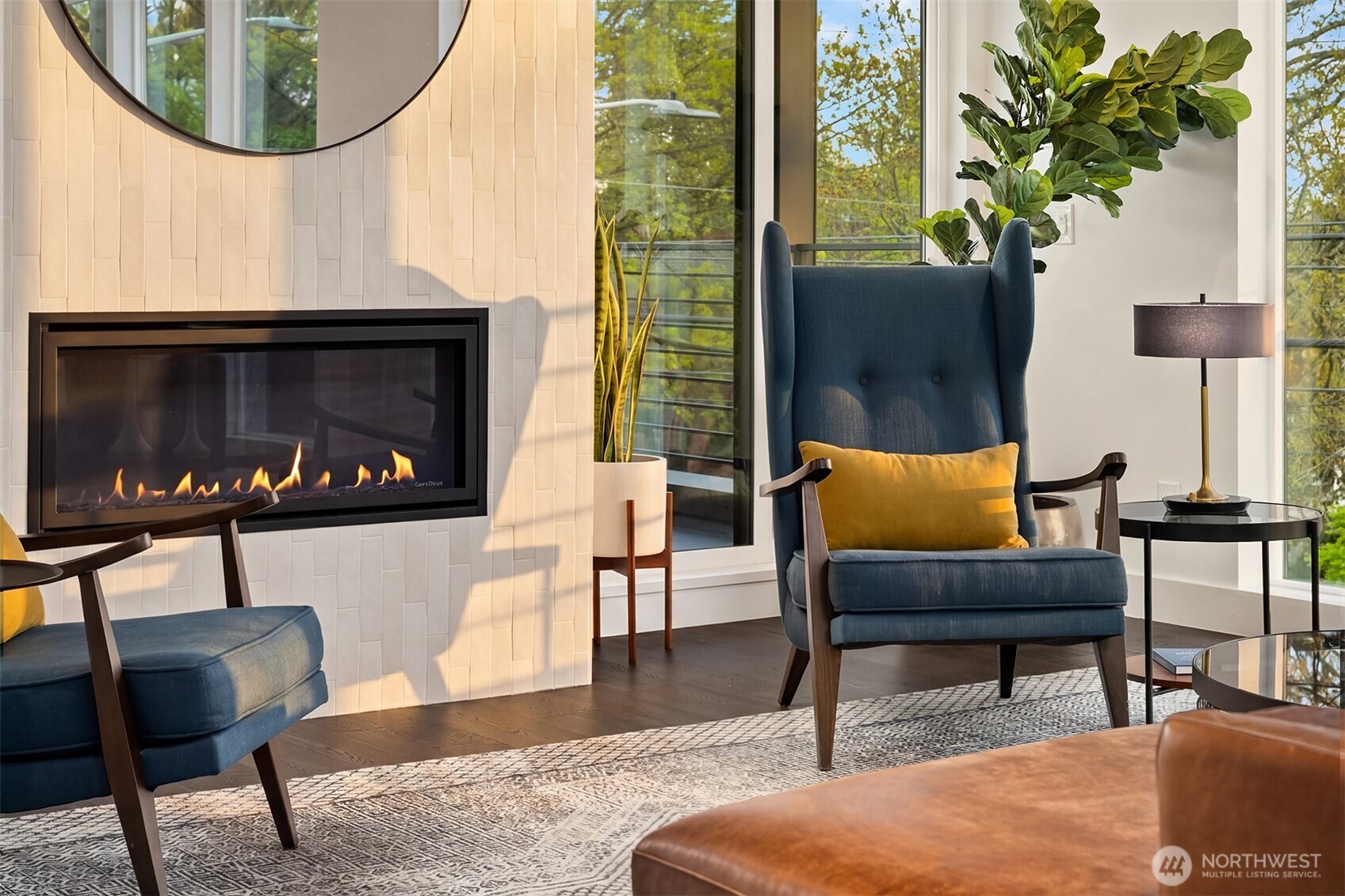 4005 Corliss Avenue N