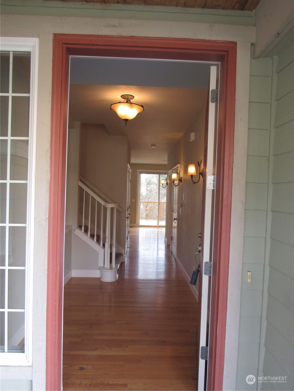 Photo of 17119 164th Way SE, Renton, WA 98058 (MLS # 2183138)