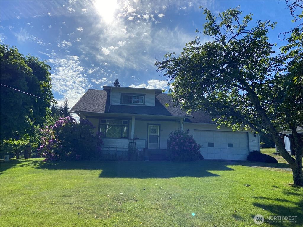 Photo of 7424 65th Avenue SE, Snohomish, WA 98290 (MLS # 2387316)