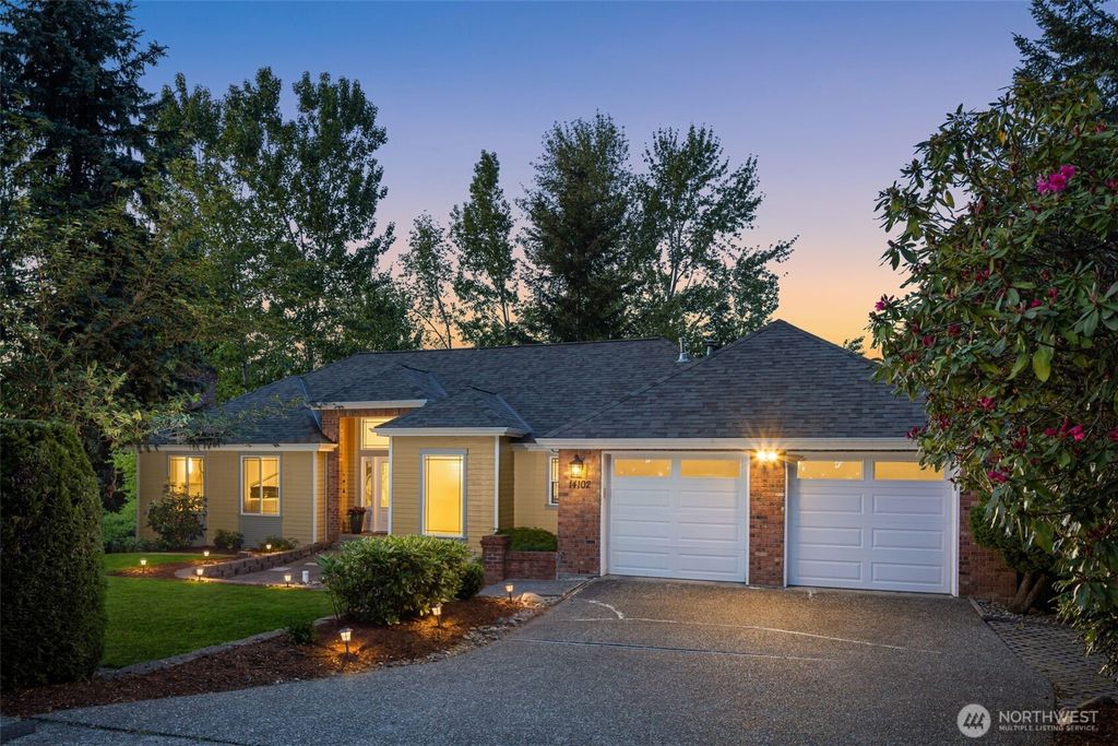Photo of 14102 SE 42nd Street, Bellevue, WA 98006 (MLS # 2522525)
