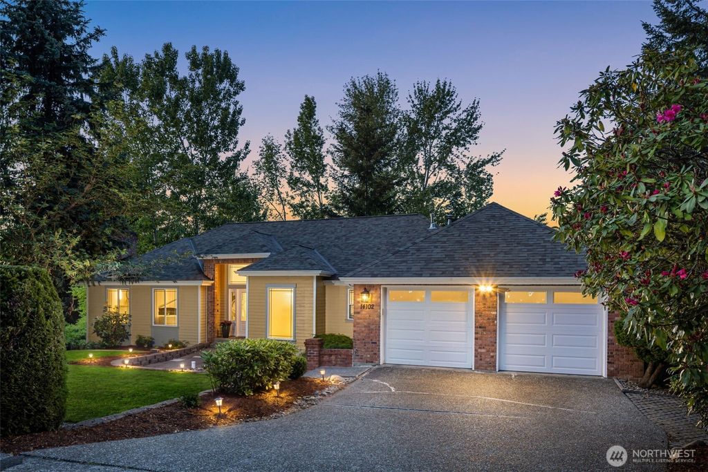Photo of 14102 SE 42nd Street, Bellevue, WA 98006 (MLS # 2522525)