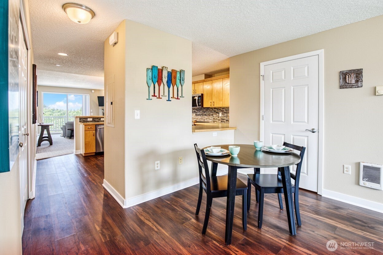 262 Oyhut Bay Boulevard SW 301