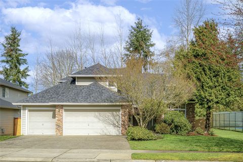 Photo of 625 191st Street SW, Lynnwood, WA 98036 (MLS # 2489087)