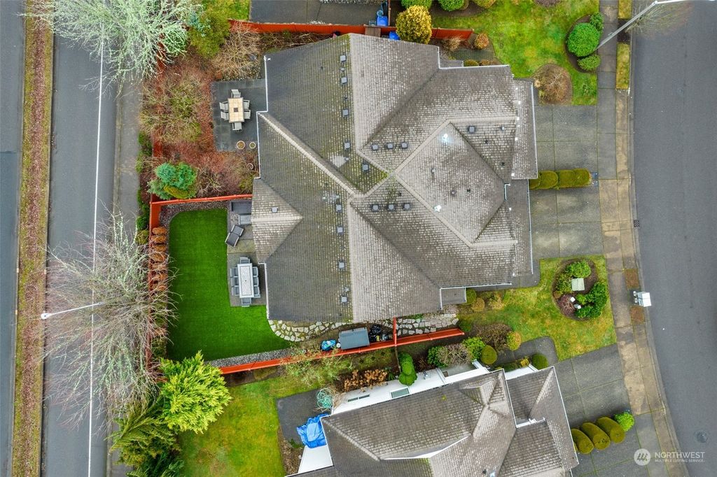 Photo of 22922 SE 240th Place, Maple Valley, WA 98038 (MLS # 2030698)