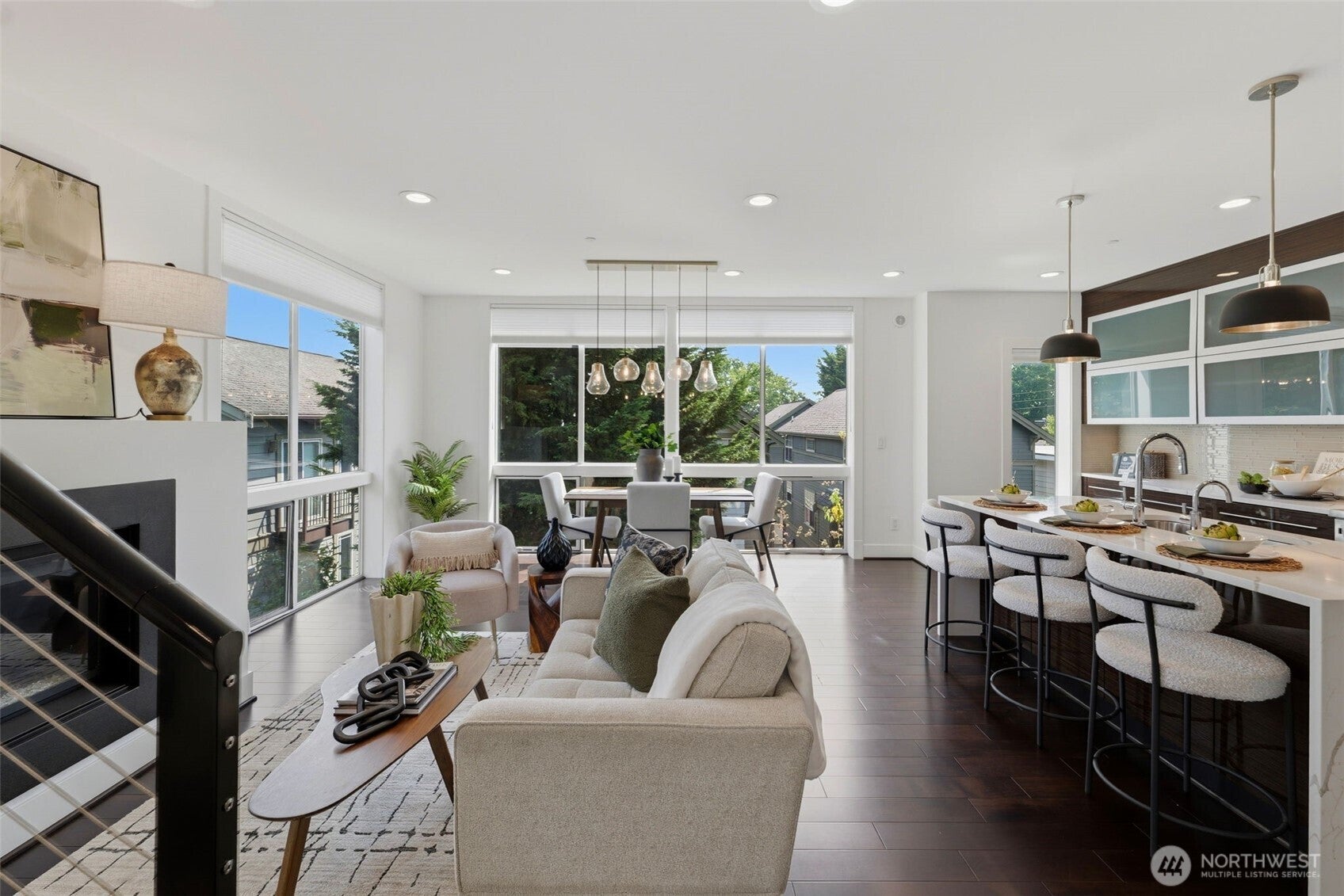 315 W Galer Street 107