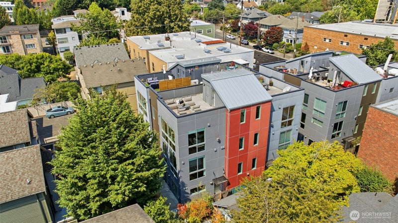 315 W Galer Street 107