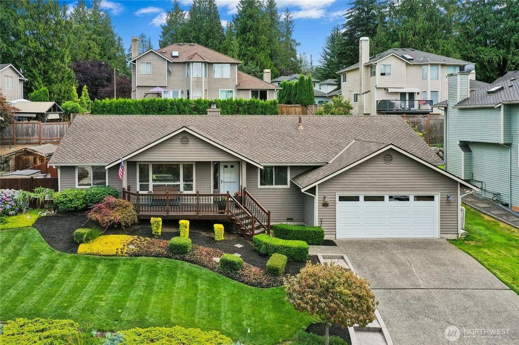 Photo of 18201 Vineway Place, Arlington, WA 98223 (MLS # 2568273)