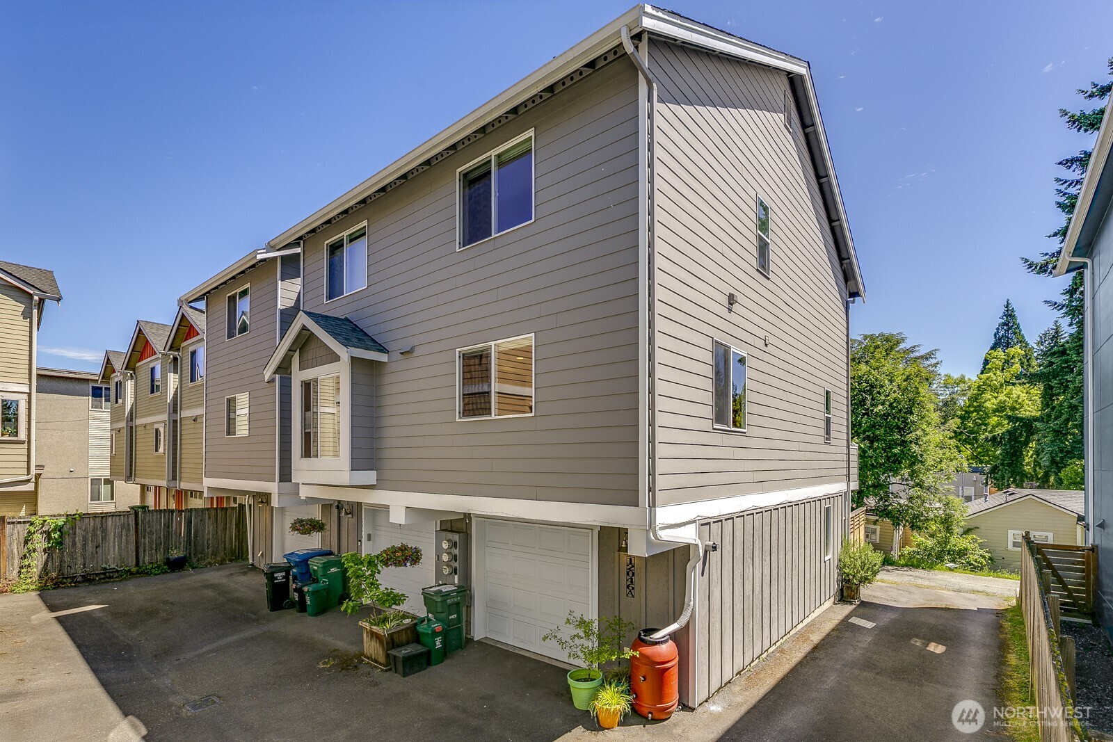 12046 33rd Avenue NE A