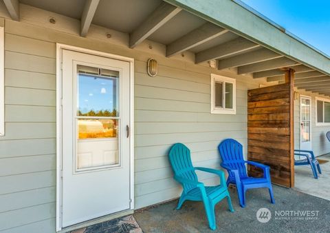 759 Ocean Shores Boulevard NW I Ocean Shores WA 98569