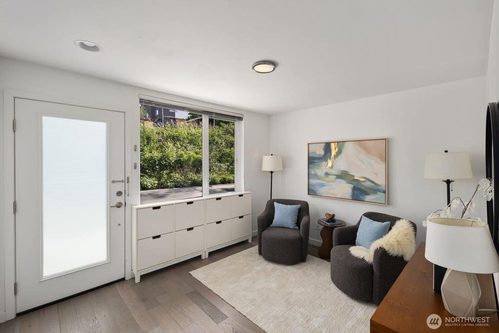Photo of 1208 E Emerson Street, Seattle, WA 98119 (MLS # 2537354)