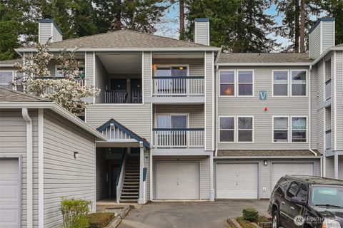 Photo of 33020 10th Avenue SW #V302, Federal Way, WA 98003 (MLS # 2495654)