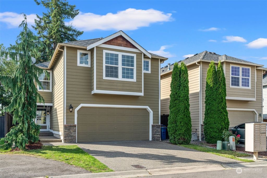 Photo of 11451 SE 193rd Terrace, Kent, WA 98031 (MLS # 2162562)