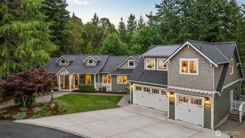 1090 Paha View Drive Fox Island WA 98333