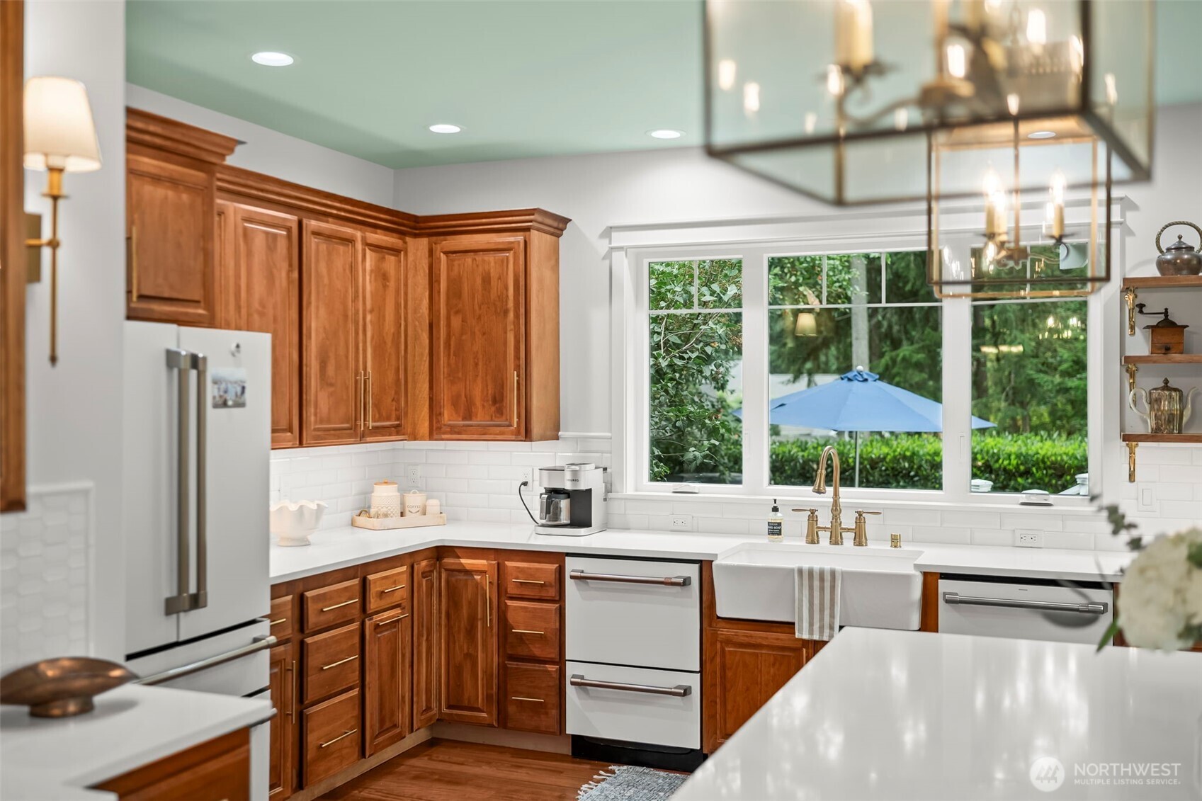 1090 Paha View Drive