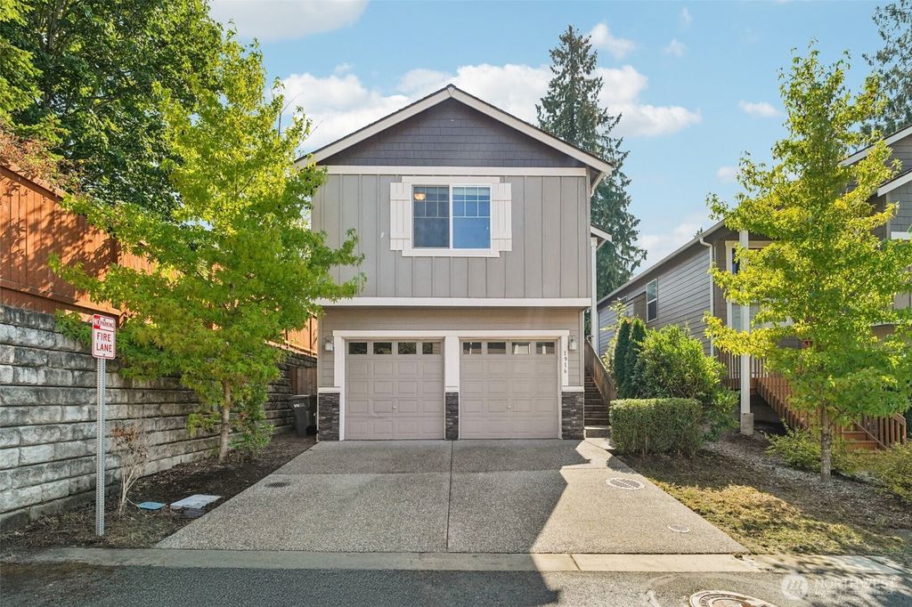 Photo of 1916 148th Place SW #16, Lynnwood, WA 98087 (MLS # 2416778)