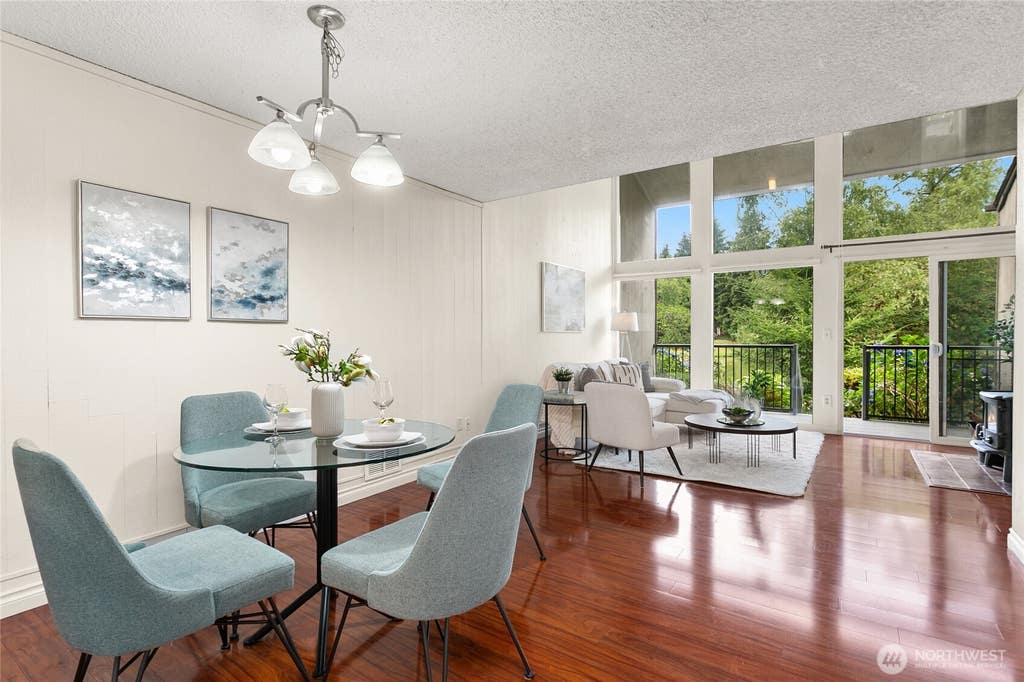 Photo of 13832 NE 66th Street #605, Redmond, WA 98052 (MLS # 2541969)