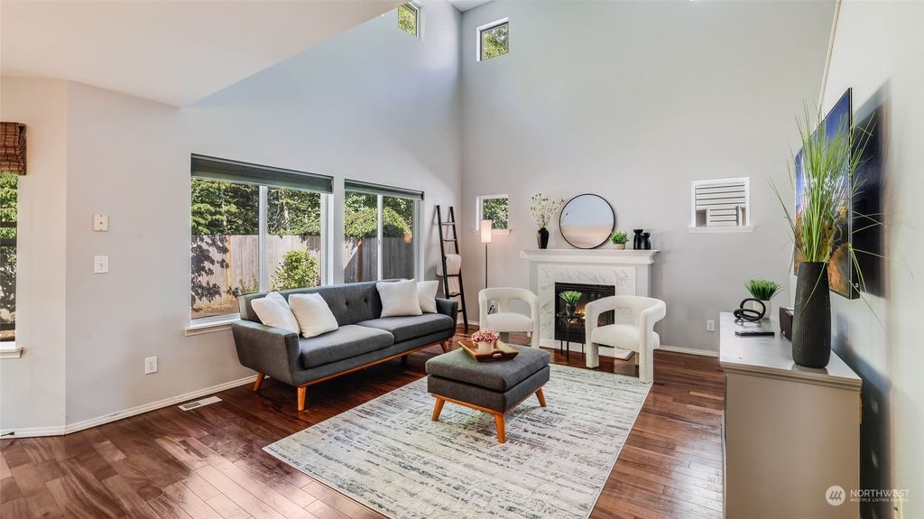 Photo of 15014 49th Drive SE, Everett, WA 98208 (MLS # 2146373)