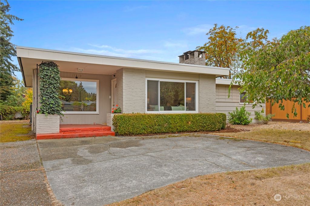 Photo of 17839 1st Avenue NW, Shoreline, WA 98177 (MLS # 2012586)