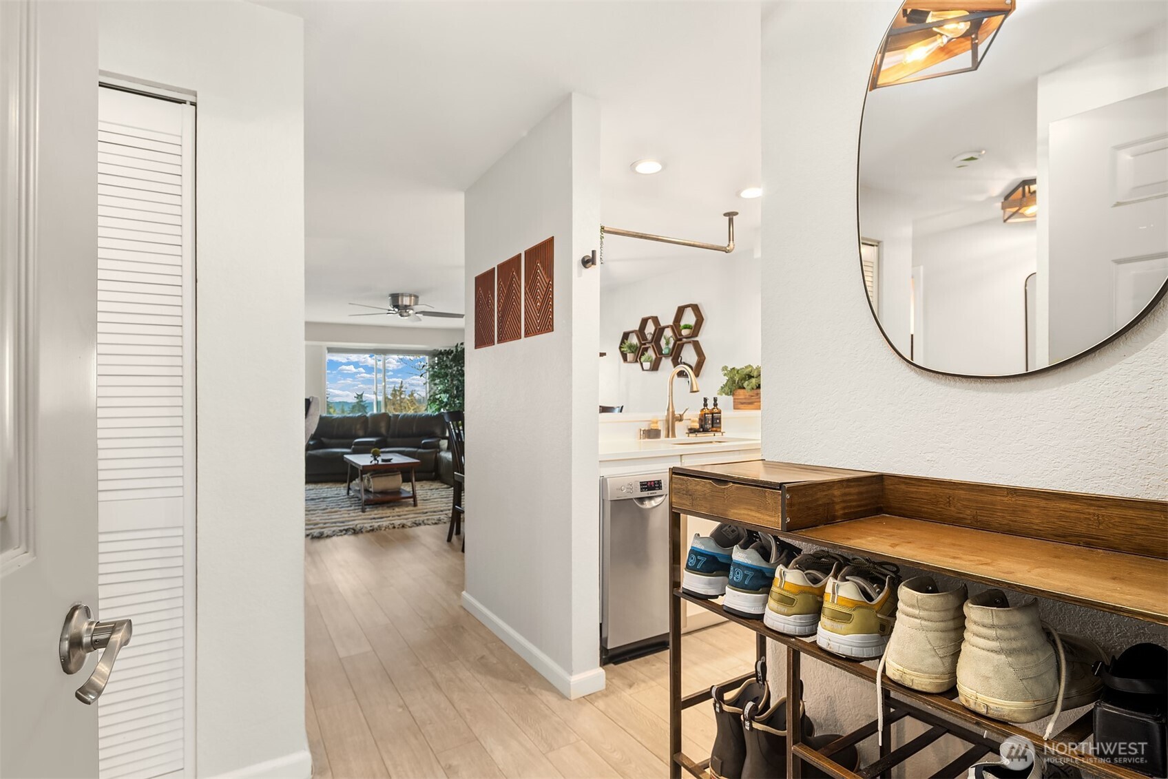 4893 76th Street SW E1002