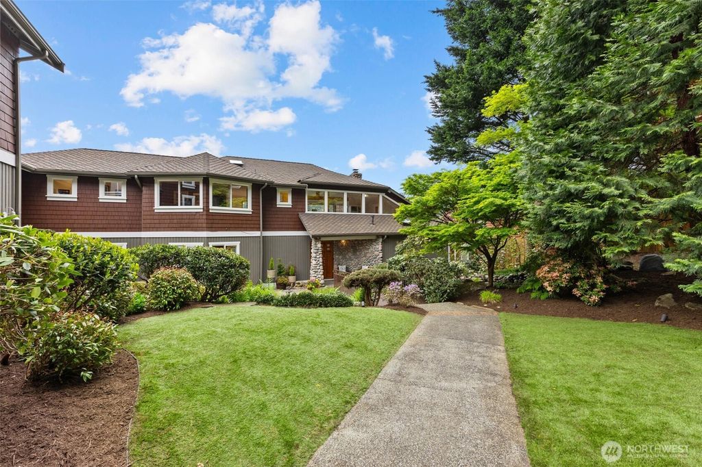 Photo of 5627 W Flowing Lake Road, Snohomish, WA 98290 (MLS # 2520419)