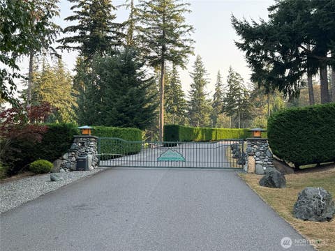 Photo of 0 Squalicum Mountain Road, Bellingham, WA 98226 (MLS # 2569697)