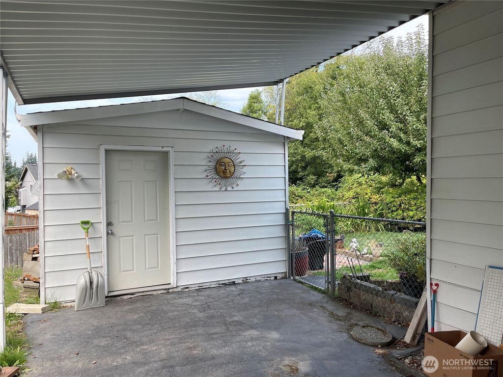 Photo of 13320 Highway 99 S #202, Everett, WA 98204 (MLS # 2427199)