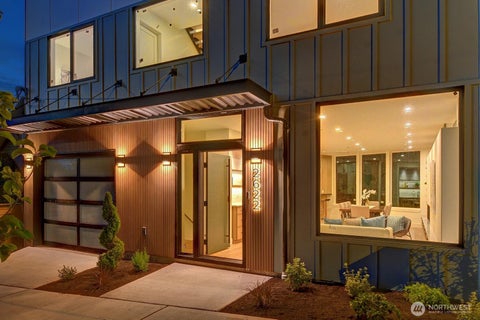 Photo of 2622 Mayfair Avenue N, Seattle, WA 98109 (MLS # 2535662)