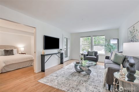Photo of 4133 224th Lane SE #202, Issaquah, WA 98029 (MLS # 2505499)