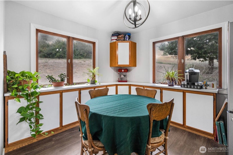 792 HWY 395 A