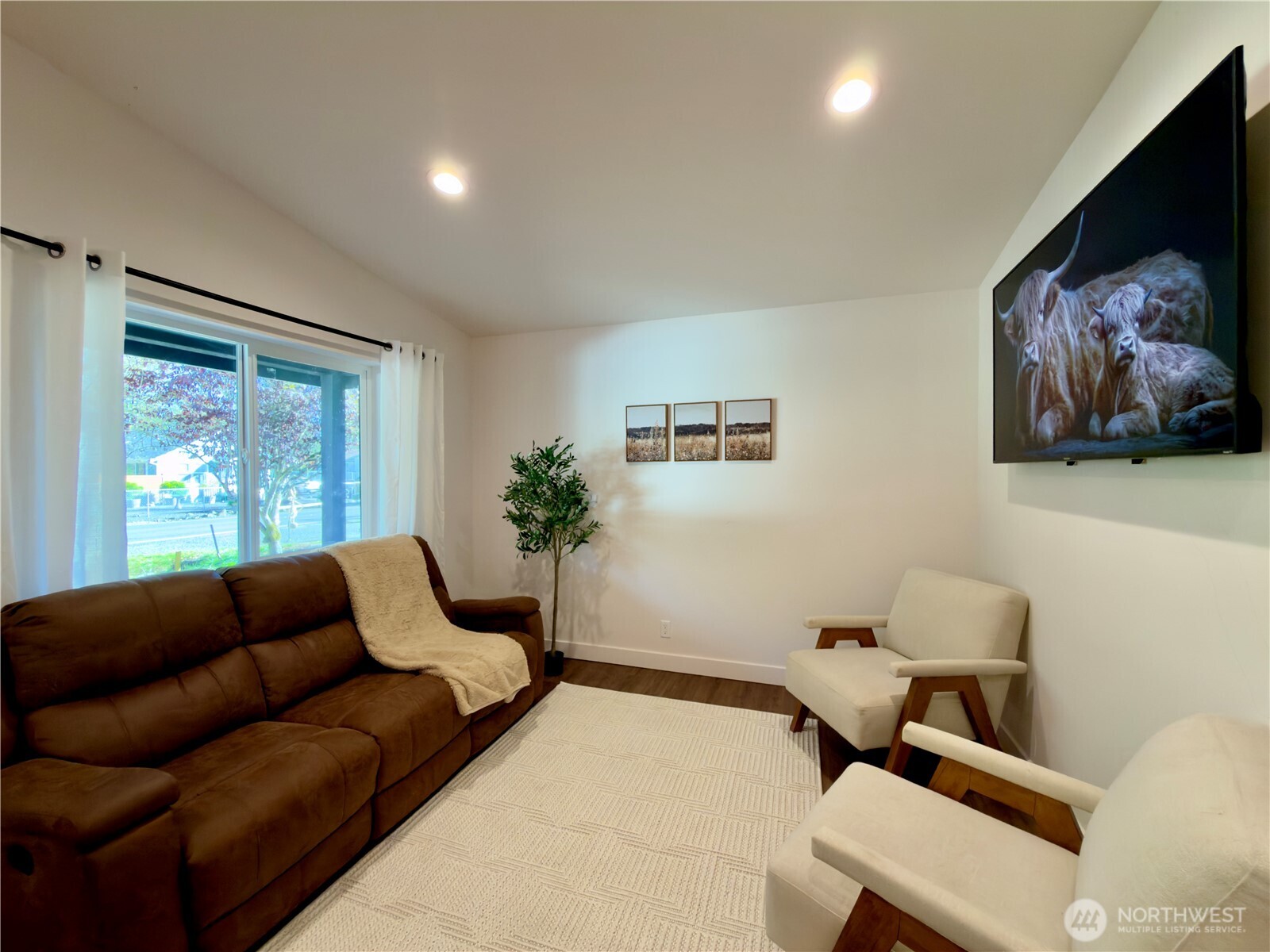 343 Duck Lake Drive SE